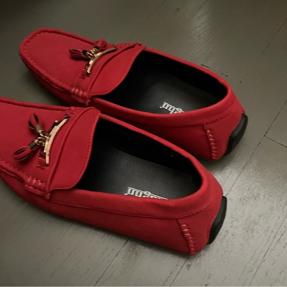 Z . Vaughn Red Mens  Loafers - Picture 14 of 15